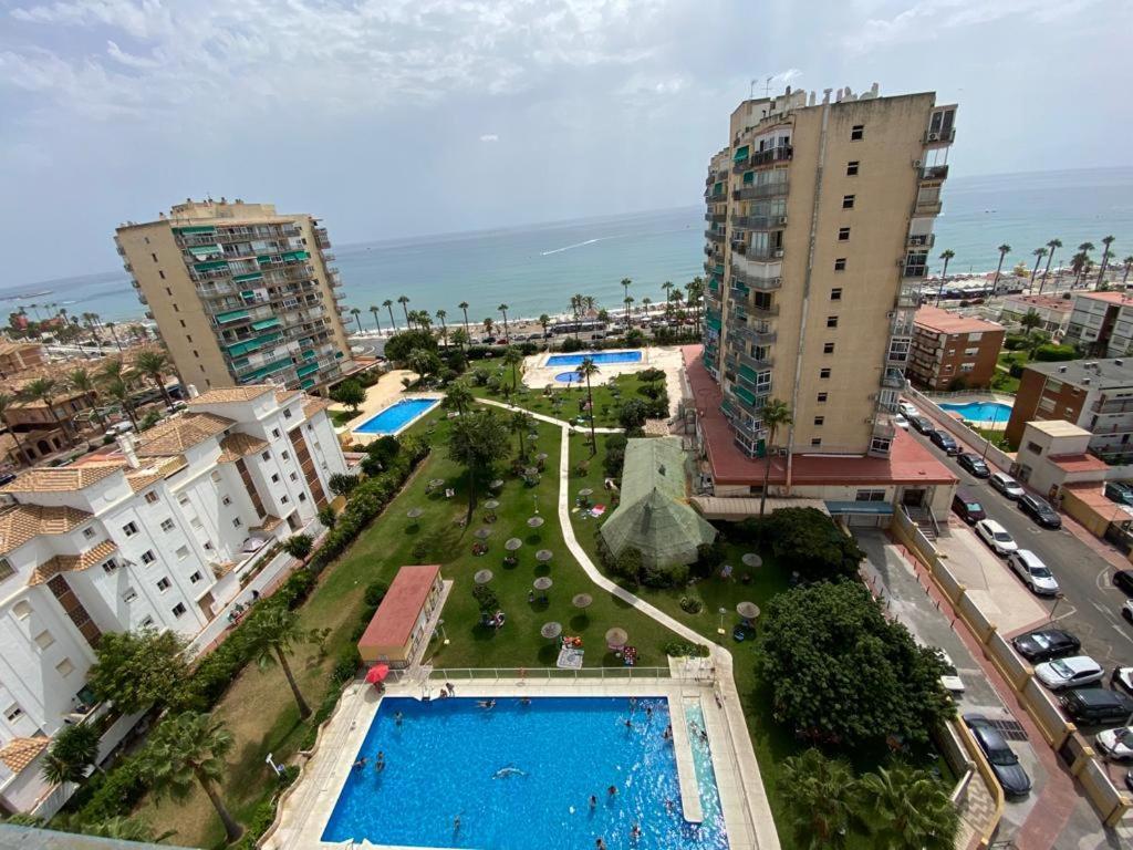 Precioso Apartamento En Primera Linea De Playa. * Benalmádena